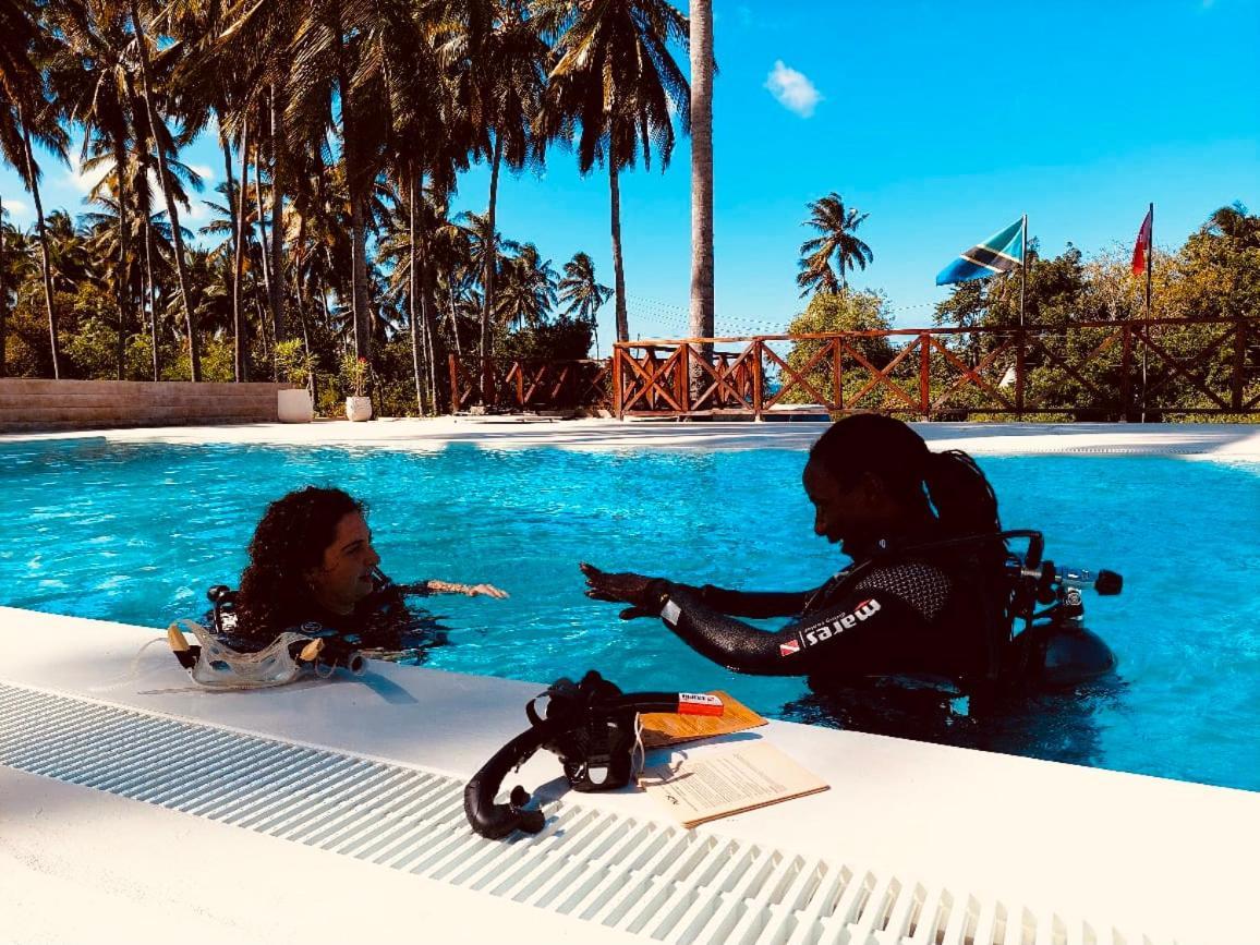Dive Planet Mafia Island Utende Kültér fotó